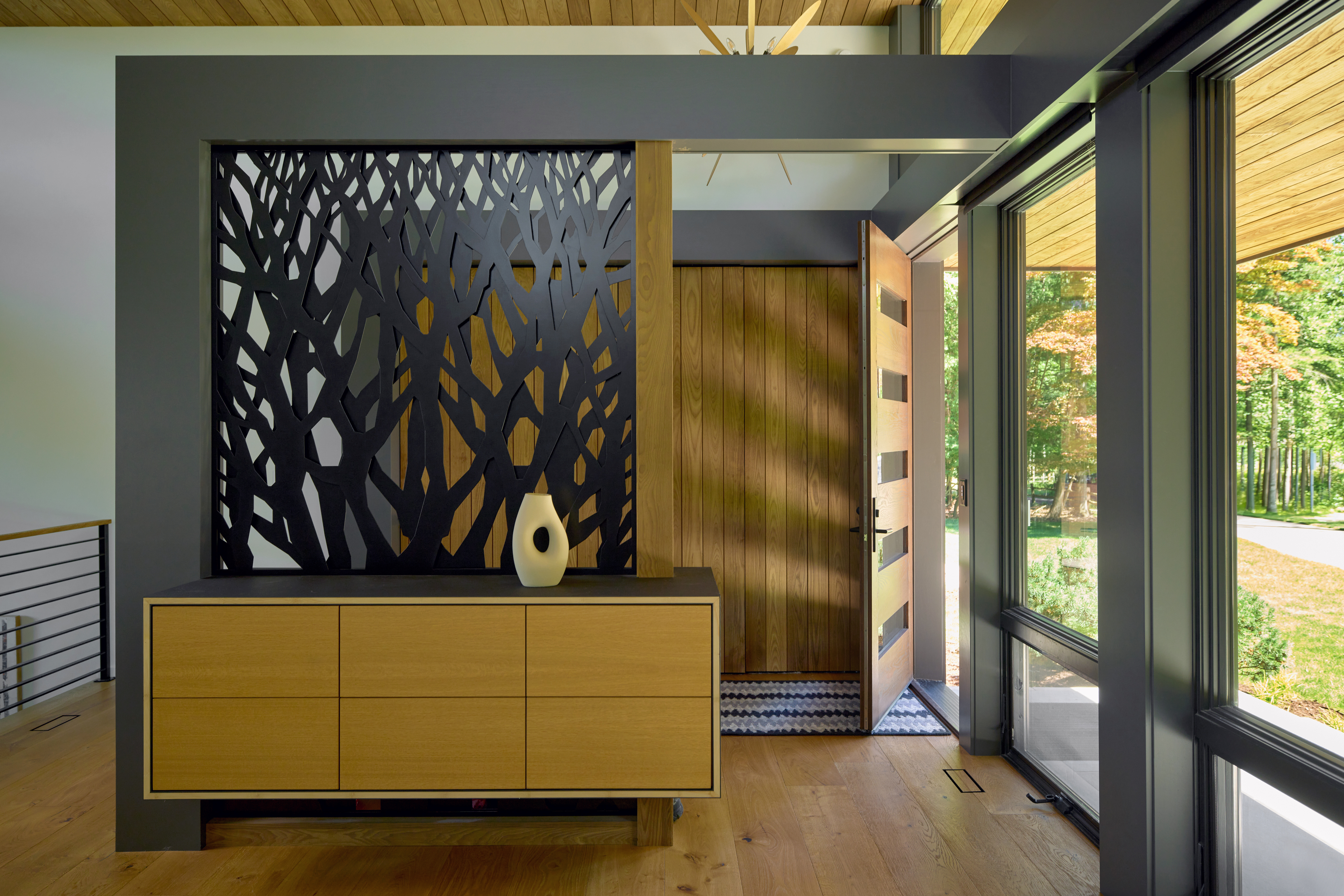 Tree House — photograph 6