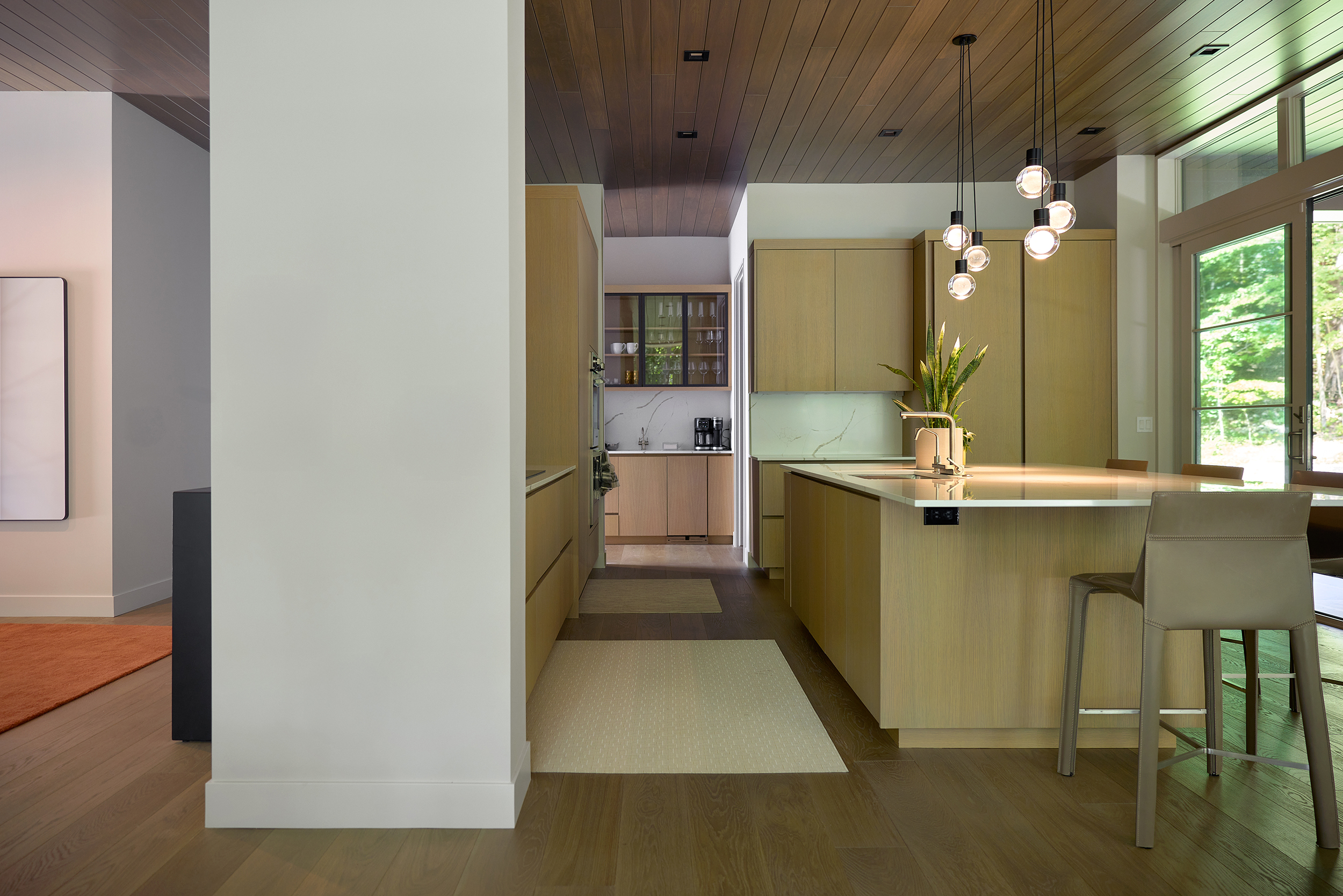 Modern Hideaway — photograph 9